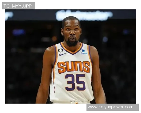 杜兰特谈更衣室角色:成为队友们可以依赖的信任之源