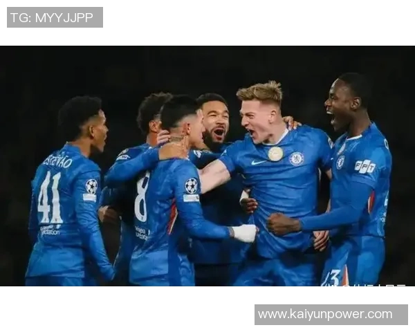 桑德兰爆冷击败切尔西跃升英超第二球迷高唱争冠信心满满